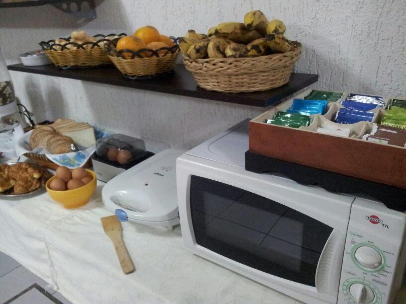 Hostal Casa Suiza Асунсион Екстериор снимка